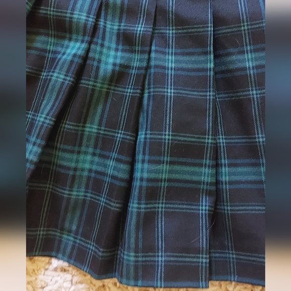 Green Plaid Skirt - Picture 5 of 10